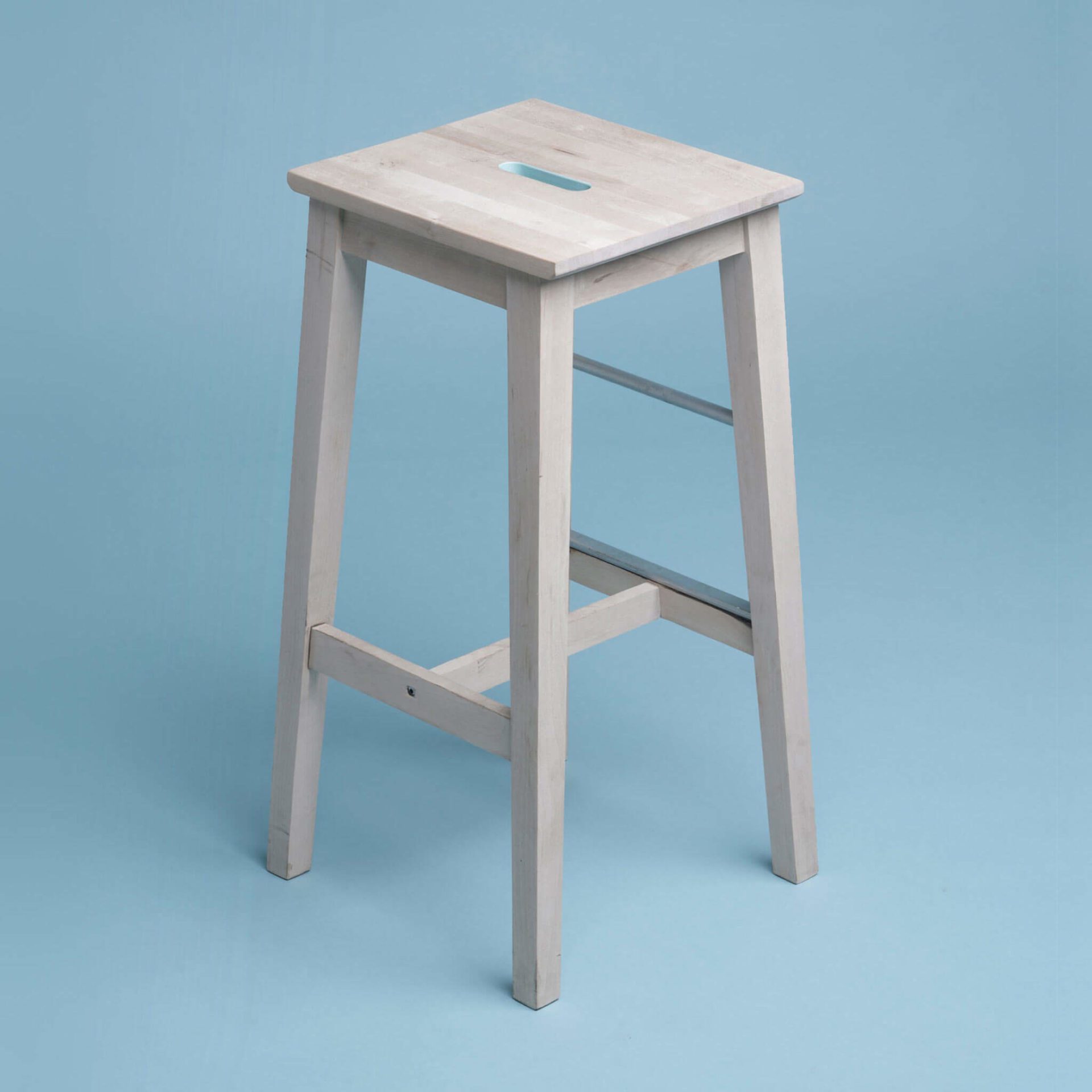 008 &#8211; 24GenAI — Make a transparent background on image