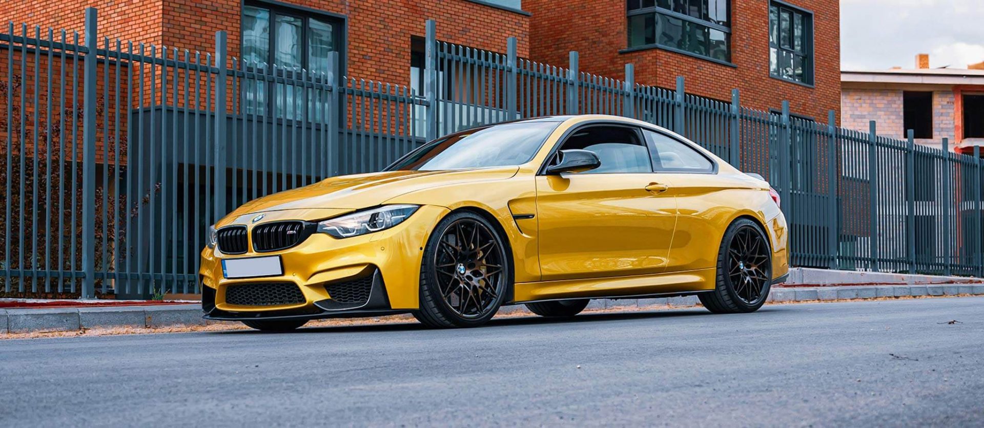 028 – 24GenAI &mdash; Remove background from image for free