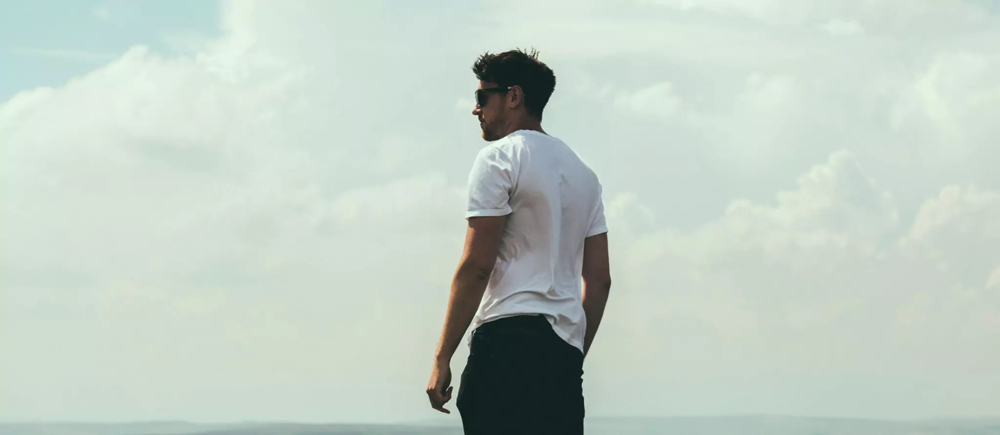 090 &#8211; 24GenAI — Remove background on a JPG image